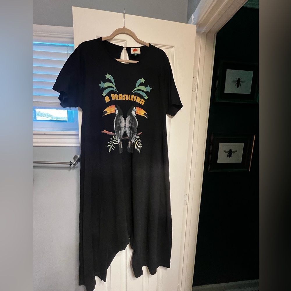 FARM Rio Black Graphic T-Shirt Dress